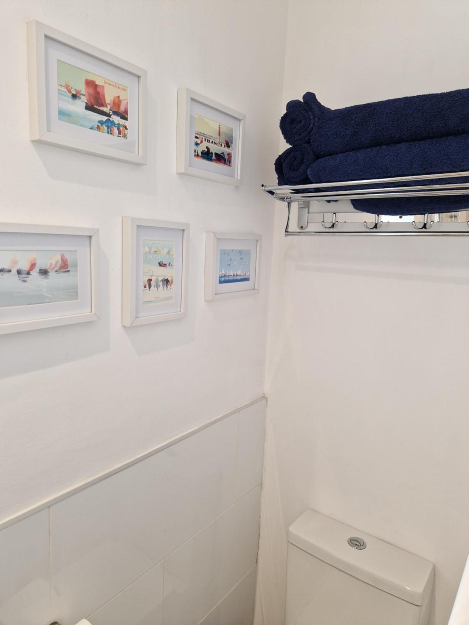 Room On Heath Park Cardiff Ngoại thất bức ảnh